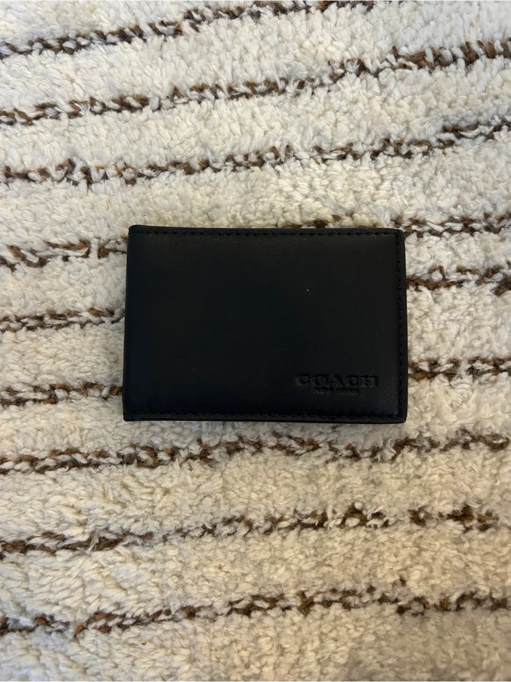 Coach refined billfold